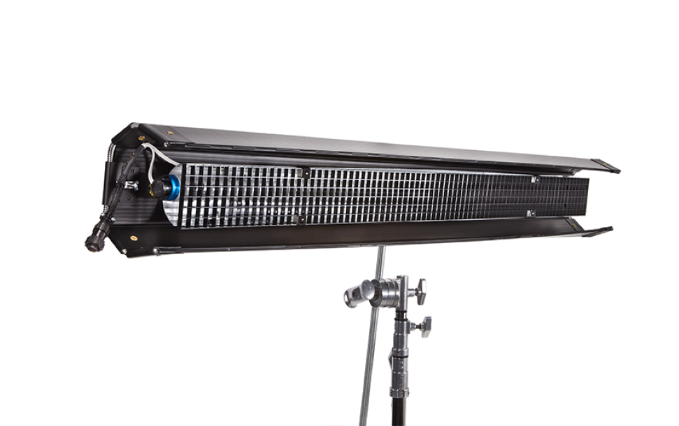 Kino 4' Single w/ Tungsten & Daylight Tubes